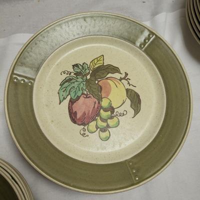 Poppytrail by Metlox "Provincial Fruit" Dishware (BLR-CE)