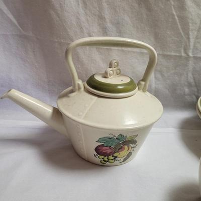 Poppytrail by Metlox "Provincial Fruit" Dishware (BLR-CE)