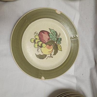 Poppytrail by Metlox "Provincial Fruit" Dishware (BLR-CE)
