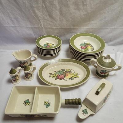 Poppytrail by Metlox "Provincial Fruit" Dishware (BLR-CE)