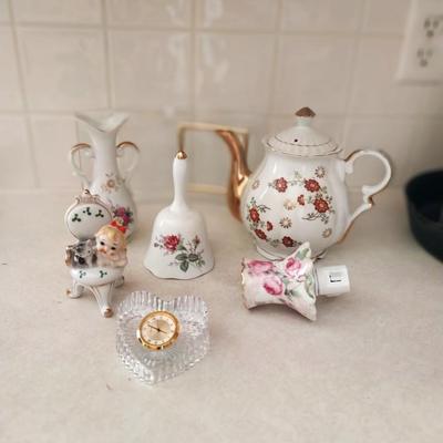 PORCELAIN COLLECTIBLES