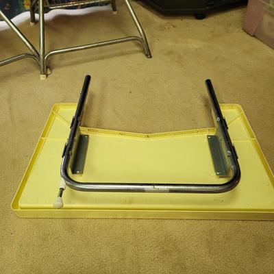 Vintage Floral High Chairs with Trays (BLR-CE)