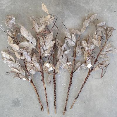 106: Golden Burlap Leave Floral