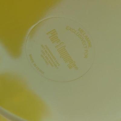 112: (2) Pier 1 Plastic Fish Plates