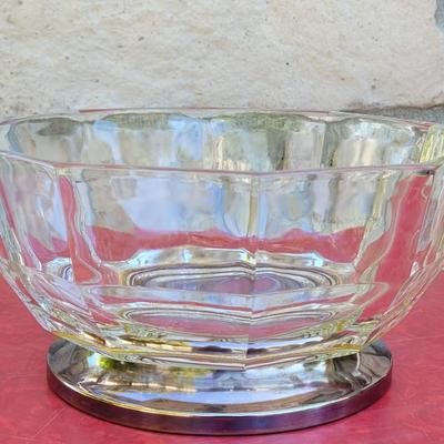119: Glass Bowl with Silver Tone Foot/Base