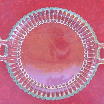 120: Glass Serving Dishes