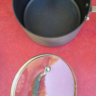127: Cuisinart & Kitchen Aid Skillets with Lid and Faberware Pot