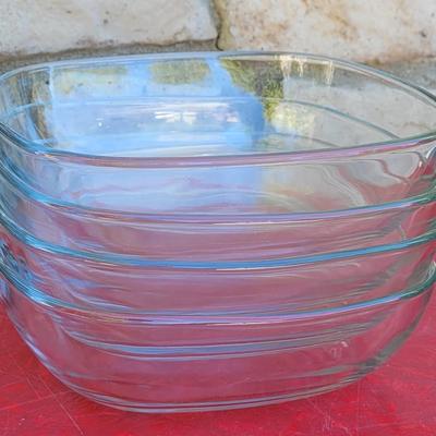 137: Glass Salad Serving Bowl and (4) Individual Salad Bowls
