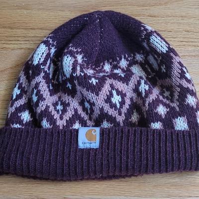 175: (2) Pairs of Gloves and Carhart Winter Hat
