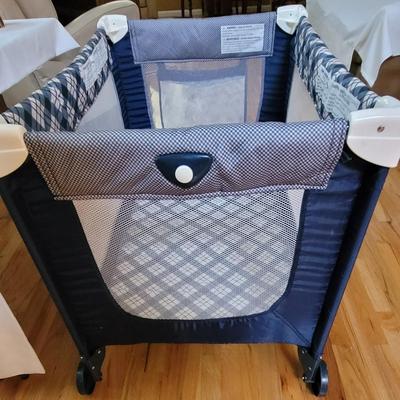 177: Baby Play Pen