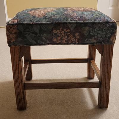 187: Brocade Foot Stool