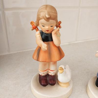 NICE WOOD FRAMED MIRROR BY "THE UTTERMOST CO" & TWO JAPAN FIGURINES