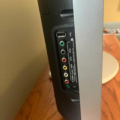 Sony 32â€ LCD TV (UO-MG)