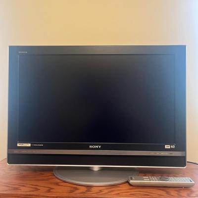 Sony 32â€ LCD TV (UO-MG)
