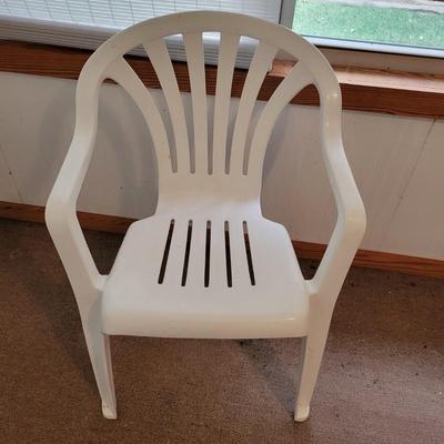 Patio Table and Chairs (SR-DW)