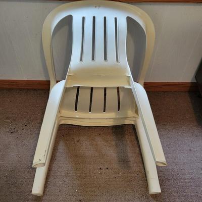 Patio Table and Chairs (SR-DW)