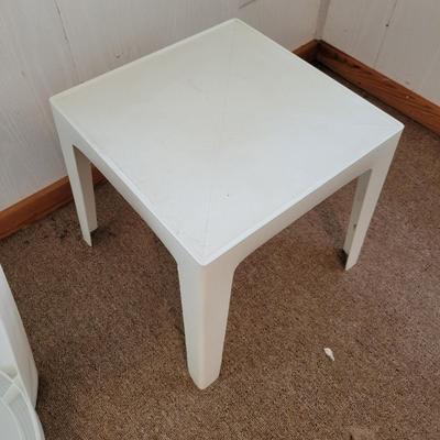 Outdoor Side Tables (SR-DW)