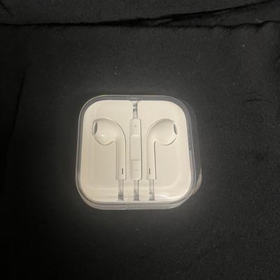 Seagate Two TB portable Hard Drive & More (UO-MG)