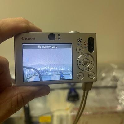 Canon Powershot SD 1000 Digital Camera (UO-MG)