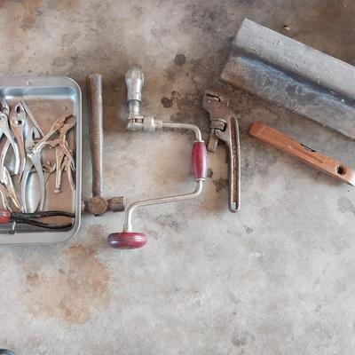 ANVIL AND VINTAGE HAND TOOLS