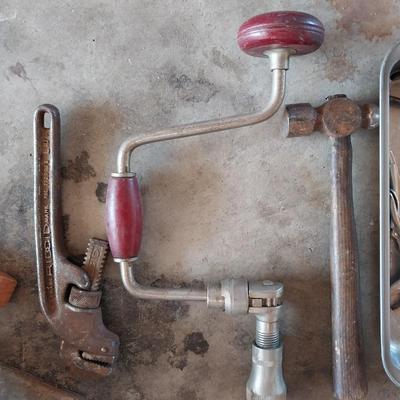 ANVIL AND VINTAGE HAND TOOLS