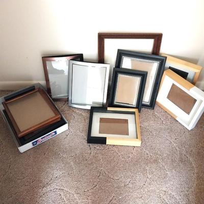 NICE VARIETY PICTURE FRAMES