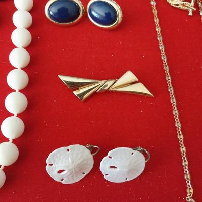 SAILING-RED WHITE & BLUE DESIGNER AND FASHION JEWELRY