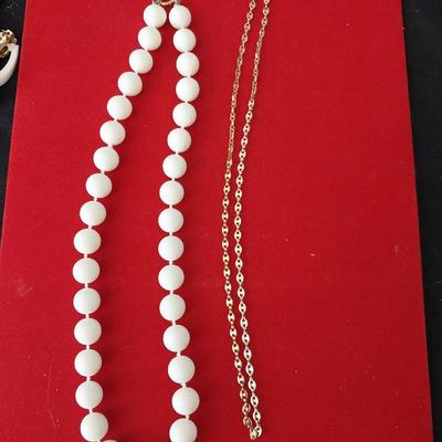 SAILING-RED WHITE & BLUE DESIGNER AND FASHION JEWELRY