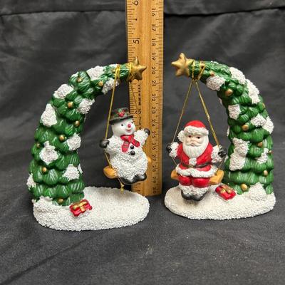 Pair of Ceramic Christmas Holiday Figurines Santa Claus and Frosty the Snowman