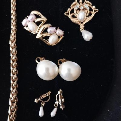 FASHION JEWELRY