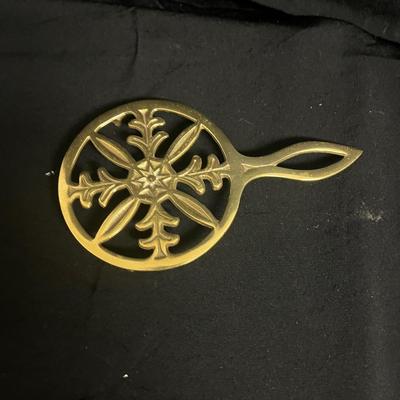 Brass Lamp, Brass bookends and more (UO-MG)