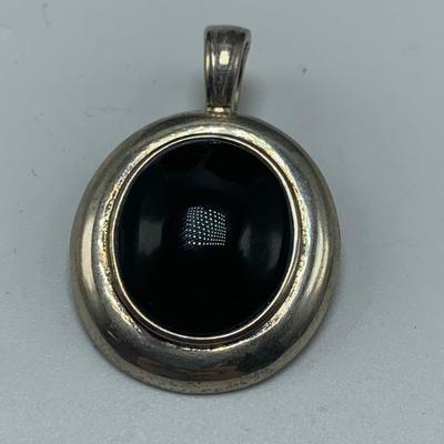 Vintage Necklaces and Sterling Onyx Pendant (B5-HS)
