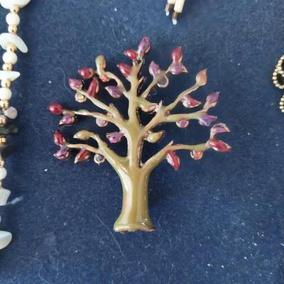 TRIFARI AND FASHION JEWELRY
