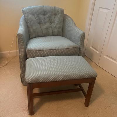 Swivel Barrel Style Chair & Ottoman (UO-MG)