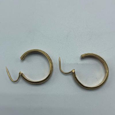 18K Gold Hoop Earrings (B5-HS)