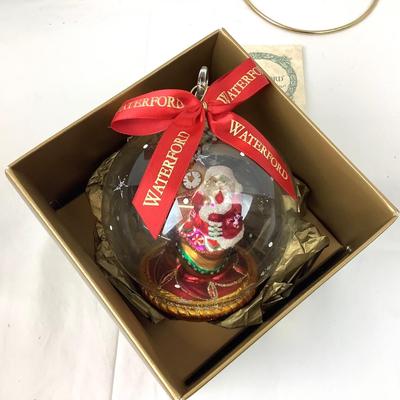 333 Waterford Holiday Heirlooms "Whispering Santa"