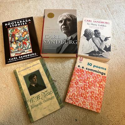 Collection of Books Featuring Poetry and Literature (UO-MG)