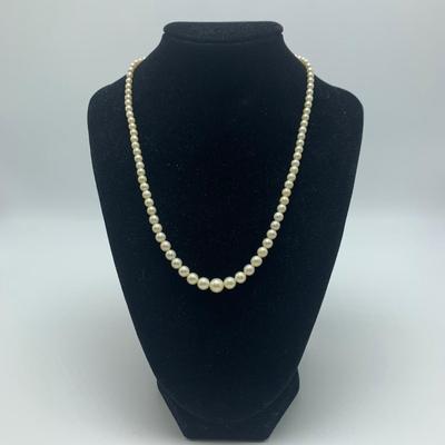 Jade & Pearl Strand Necklaces (B5-HS)