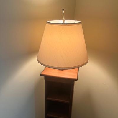 Wooden Floor Lamp With Storage (UO-MG)
