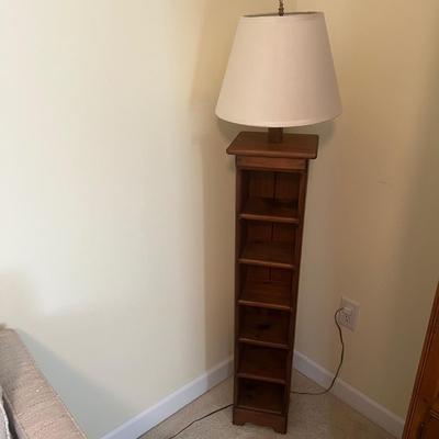 Wooden Floor Lamp With Storage (UO-MG)