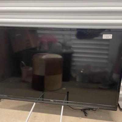 40" TCL Flat Screen TV