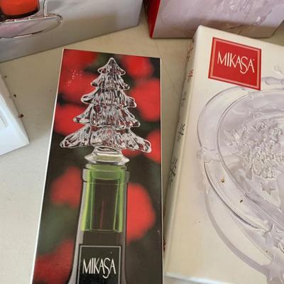 Large Christmas Decor Lot - Several In Box