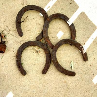 RUSTIC HANGING BELL DECOR-HORSESHOES AND MORE