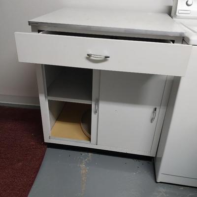 RETRO STORAGE CABINET WITH DRAWER ON CASTORS