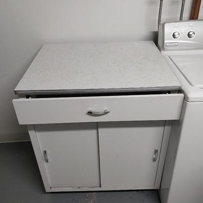 RETRO STORAGE CABINET WITH DRAWER ON CASTORS