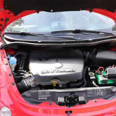 2003 Red Volkswagen New Beetle