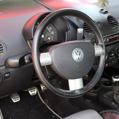 2003 Red Volkswagen New Beetle