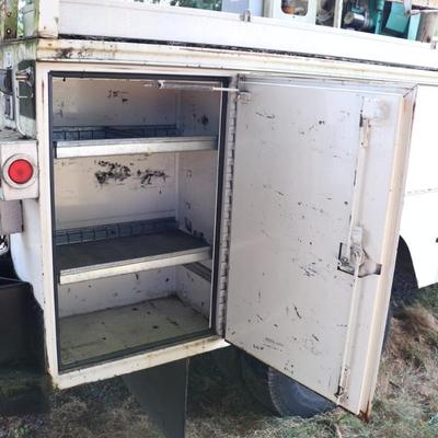 1992 Ford FSD Super Duty Utility Vehicle with Cherry Picker Crane Basket Lift Truck