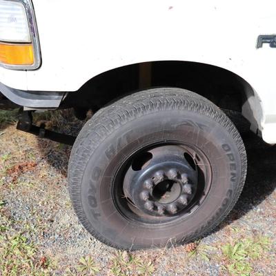 1992 Ford FSD Super Duty Utility Vehicle with Cherry Picker Crane Basket Lift Truck