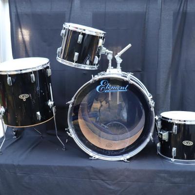 Cosmic Percussion CP and Pearl Black Finish Drum Set